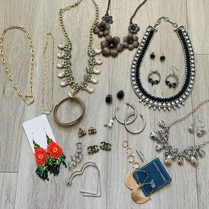 Misc old jewelry lot sale